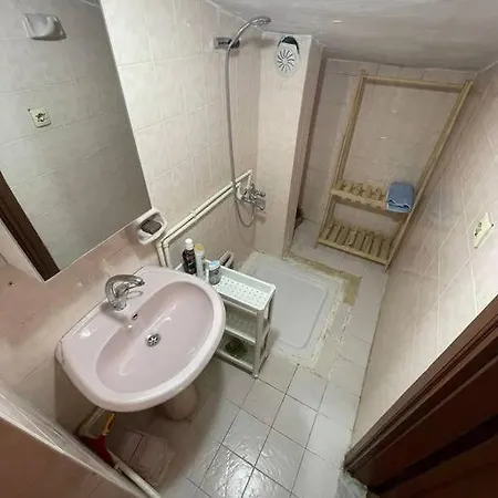Rooftop Studio With Shared Kitchen * Стамбул