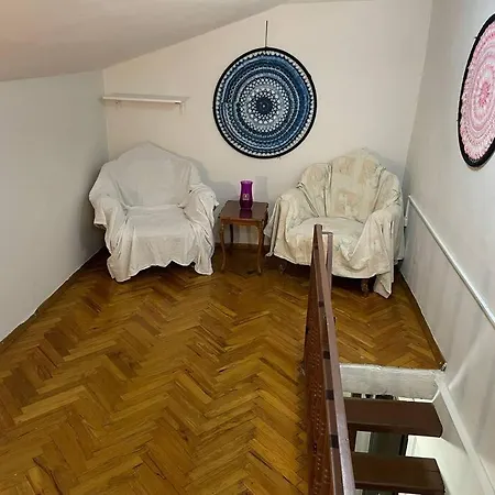 Апартаменты Rooftop Studio With Shared Kitchen *